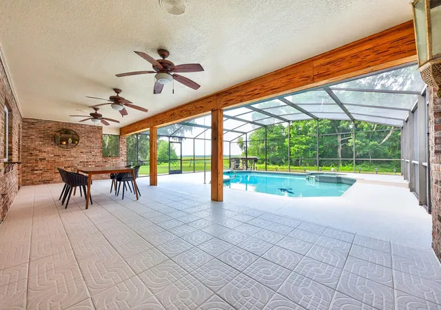 Photo 4 of Single family home for sale at 1600 E 10th Street, Saint Cloud, FL 34771 | MLS# O6413361 | Listing updated on 2026-09-13