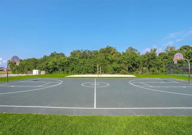 Homes for sale in Kissimmee, FL | 205 Owenshire Cir, Kissimmee, FL 34744 | MLS# S5151174