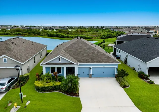 Photo 1 of Single family home for sale at 8611 Mercator Ct, Parrish, FL 34219 | MLS# A4695826 | Listing updated on 2026-10-13