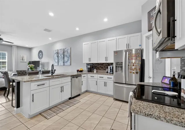 Photo 2 of Single family home for sale at 1028 Green Gate Blvd, Groveland, FL 34736 | MLS# G5113258 | Listing updated on 2026-10-05