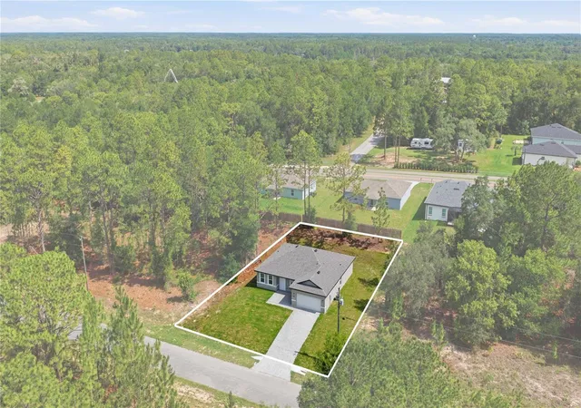 4th image of 1985 W Corrine St, Dunnellon, FL 34434 | MLS# OM725940