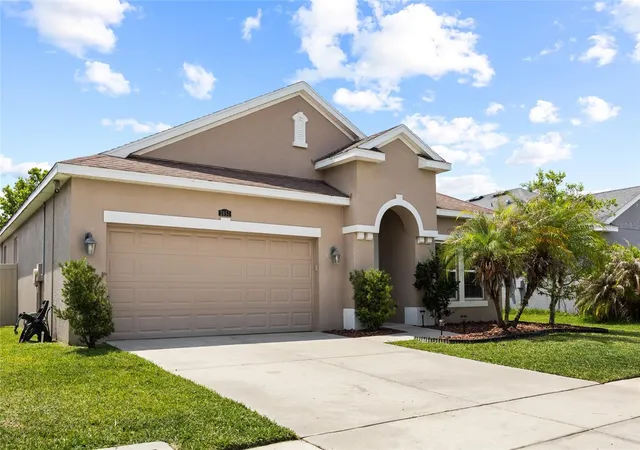 3rd image of 3851 Pacente Loop, Wesley Chapel, FL 33543 | MLS# TB8515262
