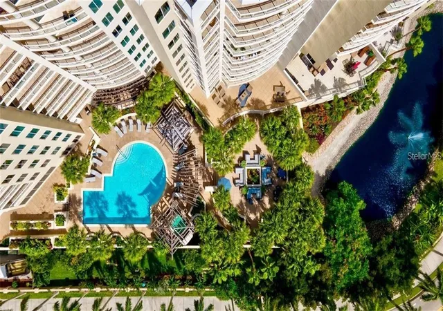 4th image of 1300 Benjamin Franklin Dr #301, Sarasota, FL 34236 | MLS# A4695838