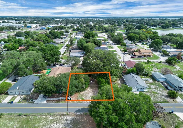 1st image of 223 Palmetto Ave Ne, Winter Haven, FL 33881 | MLS# P4938911