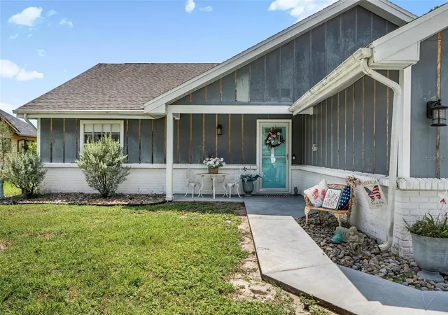 3rd image of 186 Westhampton Dr, Palm Coast, FL 32164 | MLS# FC319013