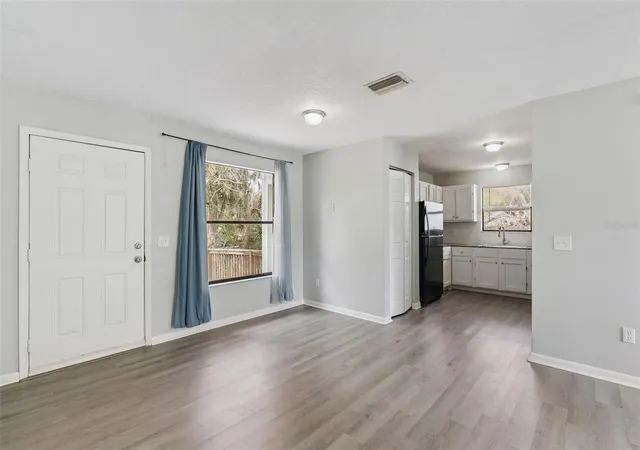 Photo 3 of Single family home for sale at 202 S Boston Ave, Deland, FL 32724 | MLS# O6413412 | Listing updated on 2026-09-29