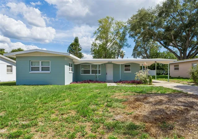 Homes for sale in Holiday, FL | 5602 Oceanic Rd, Holiday, FL 34690 | MLS# W7886372