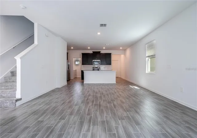 Photo 2 of Single family home for sale at 1660 Cross Prairie Pkwy, Kissimmee, FL 34744 | MLS# R4911380 | Listing updated on 2026-08-25