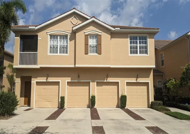 Condo for sale at 3635 Parkridge Cir #10-101, SARASOTA, FL 34243 | MLS# O6413418