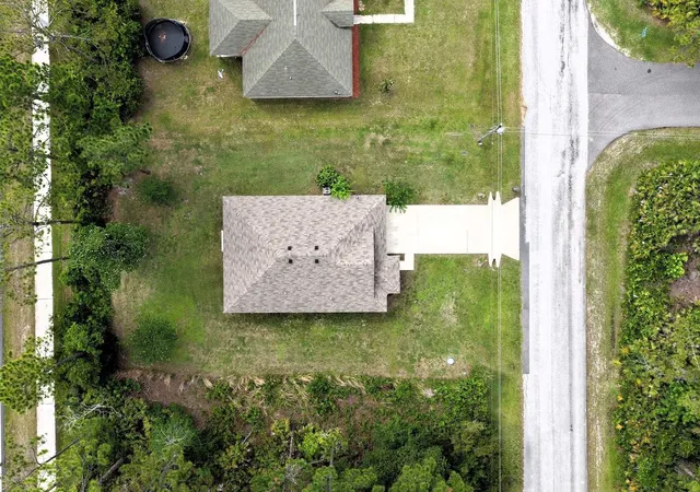 Homes for sale in Palm Coast, FL | 173 Ryberry Dr, Palm Coast, FL 32164 | MLS# FC319014