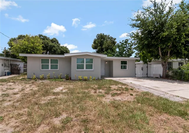 28th image of 2216 E 109th Ave, Tampa, FL 33612 | MLS# TB8515310
