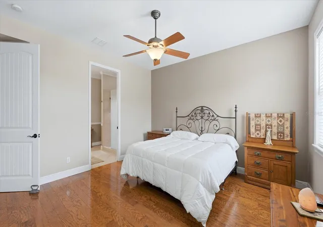 4th image of 280 W Cowles St, Englewood, FL 34223 | MLS# A4695852