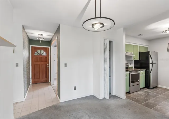 Homes for sale in Lutz, FL | 18411 Autumn Mist Dr, Lutz, FL 33549 | MLS# TB8515326