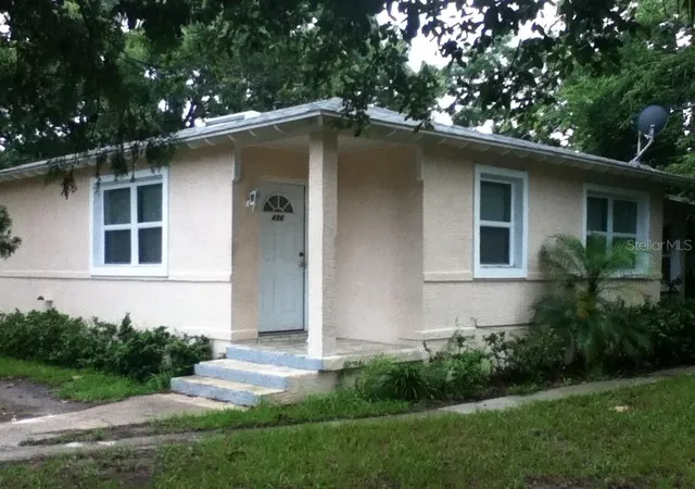 2nd image of 486 Oak St, New Smyrna Beach, FL 32168 | MLS# NS1088407