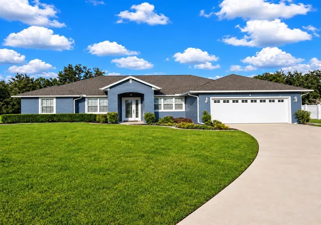 Single family home for sale at 360 NW 113th Circle, OCALA, FL 34482 | MLS# OM725957
