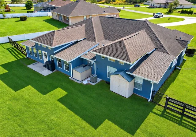 Photo 4 of Single family home for sale at 360 NW 113th Circle, Ocala, FL 34482 | MLS# OM725957 | Listing updated on 2026-09-23