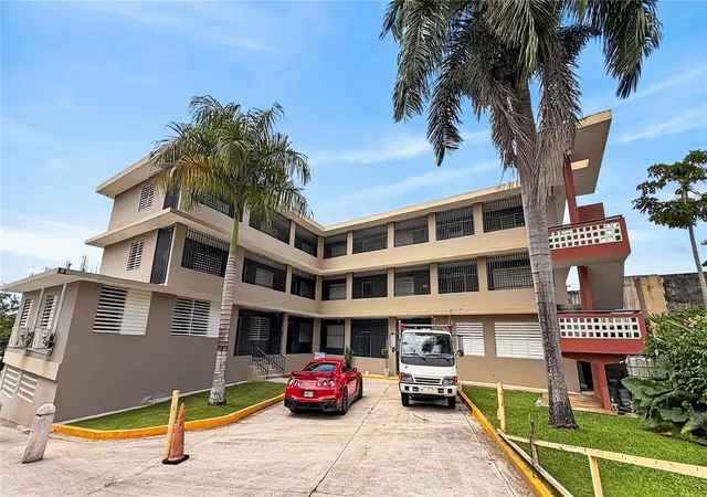 Homes for sale in Bayamon, PR | 120 Bo Hato Tejas, Calle Pajaros, Bayamon, PR 00959 | MLS# PR9121819