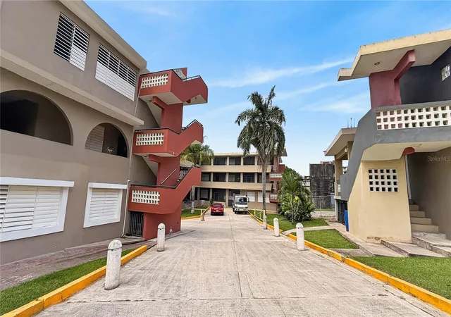 Homes for sale in Bayamon, PR | 120 Bo Hato Tejas, Calle Pajaros, Bayamon, PR 00959 | MLS# PR9121819