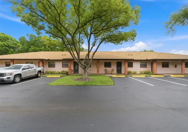 Homes for sale in Largo, FL | 13250 Ridge Rd #7-4, Largo, FL 33778 | MLS# TB8515367