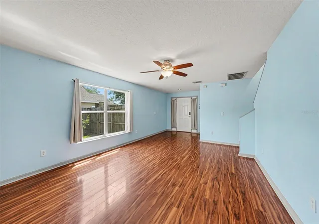 Homes for sale in Lutz, FL | 1317 Avonwood Ct, Lutz, FL 33559 | MLS# TB8515373