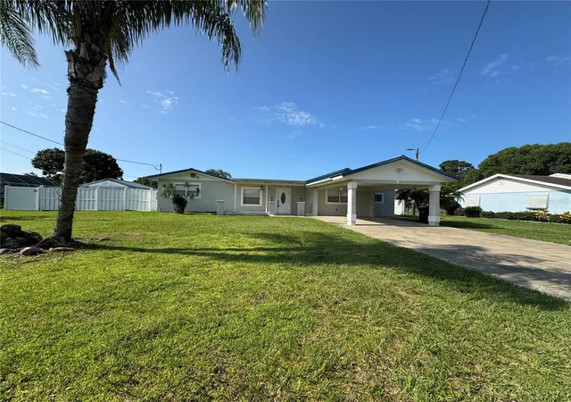 4th image of 502 Canal Dr, Lake Wales, FL 33859 | MLS# P4938915