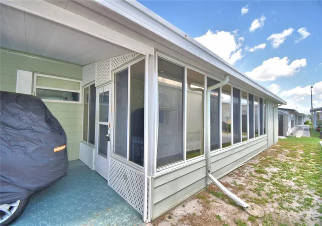 Photo 3 of Manufactured home for sale at 4158 Rolling Oaks Dr, Winter Haven, FL 33880 | MLS# P4938916 | Listing updated on 2026-07-21