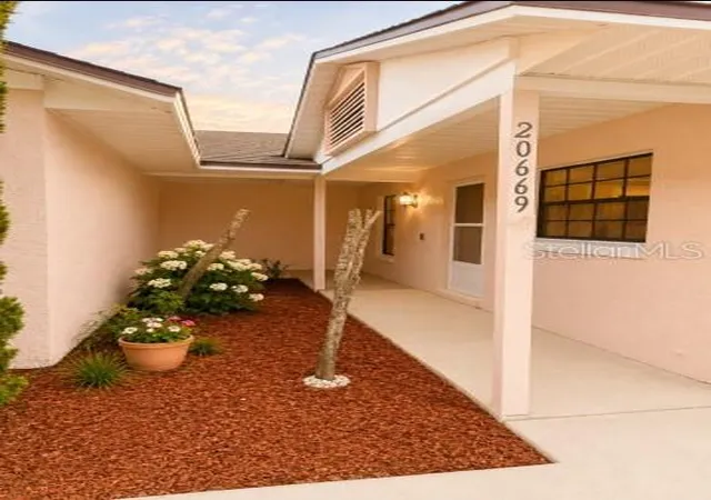 3rd image of 20669 Mallard Pkwy, Orlando, FL 32833 | MLS# O6413516