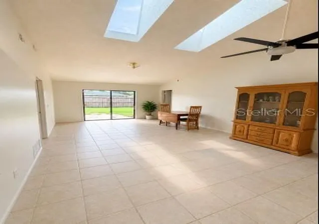 4th image of 20669 Mallard Pkwy, Orlando, FL 32833 | MLS# O6413516