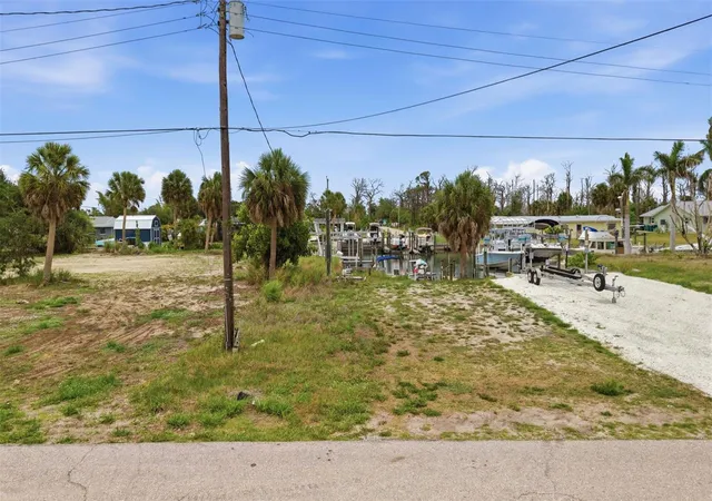 2nd image of 1949 Pennsylvania Ave #BL1, Englewood, FL 34224 | MLS# D6147682