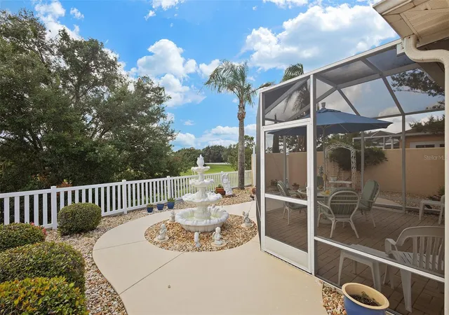 Homes for sale in Lady Lake, FL | 867 Oviedo Rd, Lady Lake, FL 32159 | MLS# G5113282