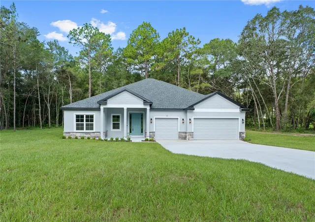 Photo 2 of Single family home for sale at 12 S School Ave, LECANTO, FL 34461 | MLS# GC540891 | Listing updated on 2026-10-05