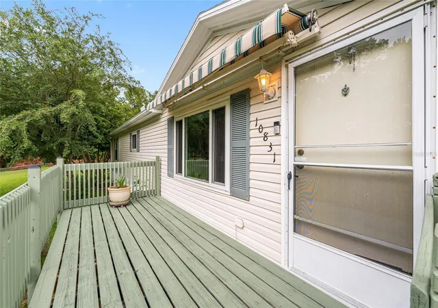 Photo 3 of Manufactured home for sale at 10831 NW 10th Place, Ocala, FL 34482 | MLS# OM725972 | Listing updated on 2026-09-17