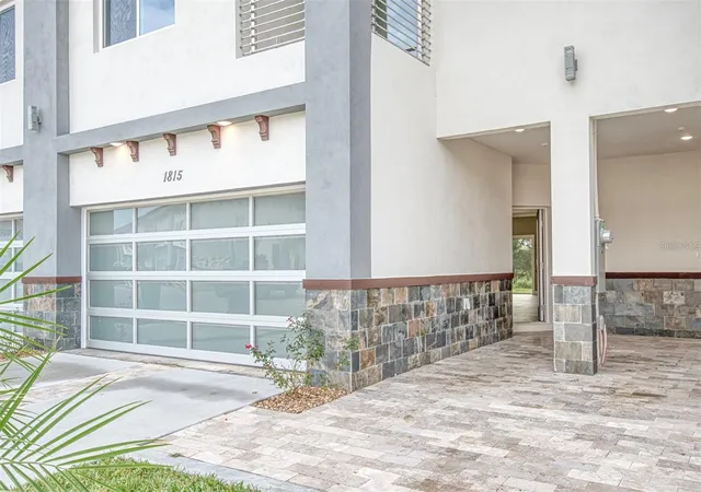 Photo 2 of Townhouse for sale at 1815 Brentwood Ct, Davenport, FL 33837 | MLS# TB8515408 | Listing updated on 2026-10-27