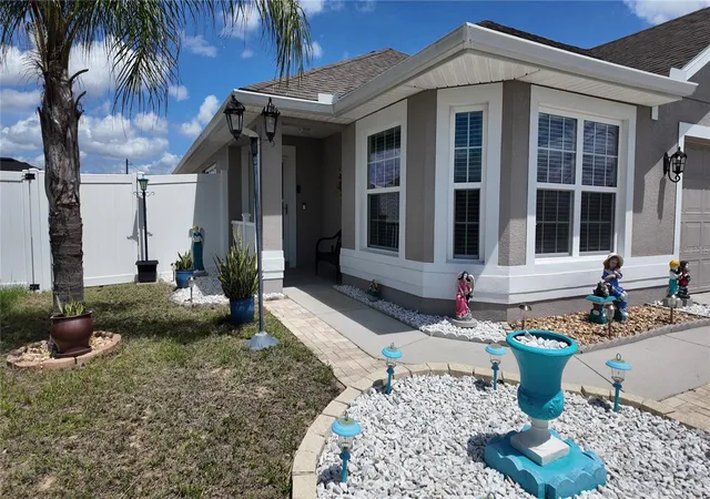 Photo 3 of Single family home for sale at 1220 N Platte Ct E, Kissimmee, FL 34759 | MLS# S5151208 | Listing updated on 2026-08-11