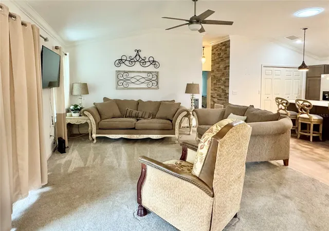 3rd image of 810 Roseapple Ave, Lady Lake, FL 32159 | MLS# G5113284