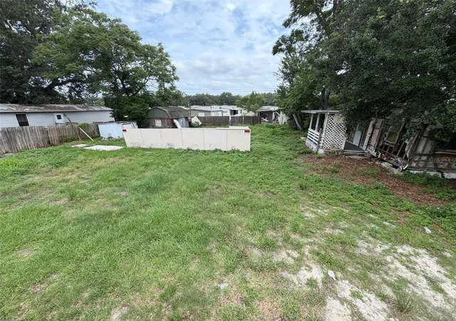 Photo 1 of Sale Pending at 39215 Orient Ave, Zephyrhills, FL 33542 | MLS# O6413583 | Listing updated on 2026-08-04