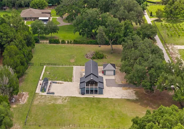 Homes for sale in Oxford, FL | 904 Nw 111th Ln, Oxford, FL 34484 | MLS# G5113290