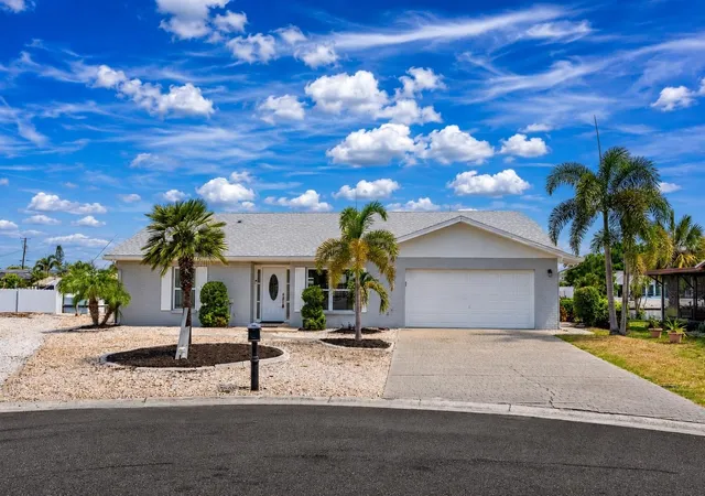 1st image of 805 Leisey Cir, Ruskin, FL 33570 | MLS# O6413610