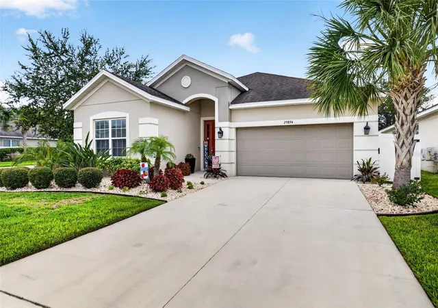 Photo 2 of Single family home for sale at 29894 Chapel Chase Dr, Wesley Chapel, FL 33545 | MLS# TB8515481 | Listing updated on 2026-10-05