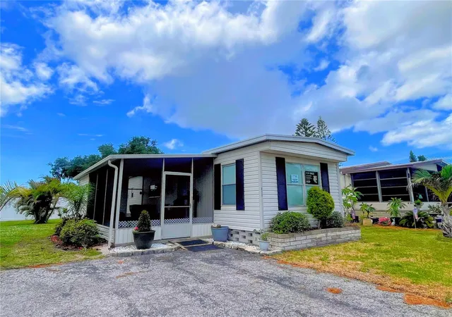 1st image of 5316 53rd Ave E #R36, Bradenton, FL 34203 | MLS# A4695911