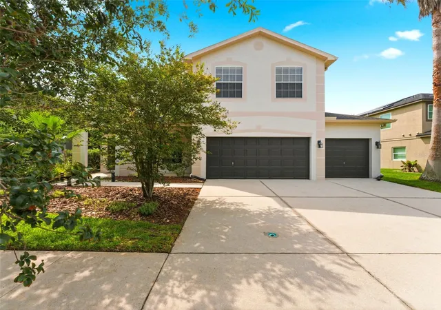 2nd image of 14843 Heronglen Dr, Lithia, FL 33547 | MLS# TB8515497