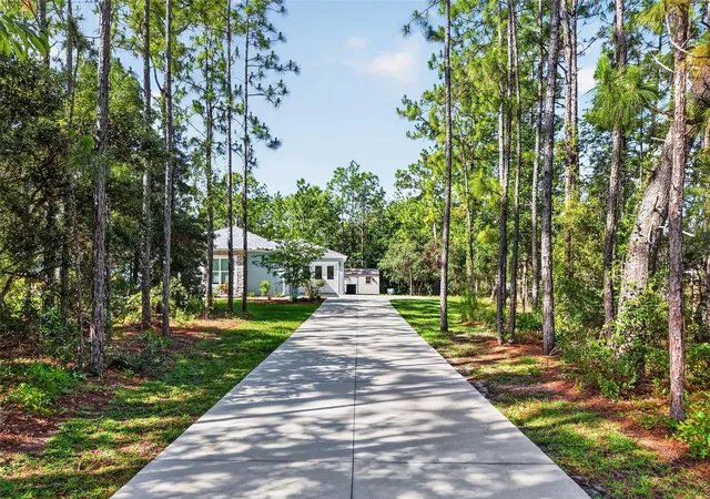 3rd image of 2075 County Road 243F, Wildwood, FL 34785 | MLS# G5113294