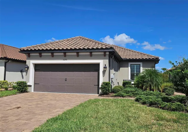 Photo 1 of Single family home for sale at 3270 Francoa Dr, Odessa, FL 33556 | MLS# W7886389 | Listing updated on 2026-10-04