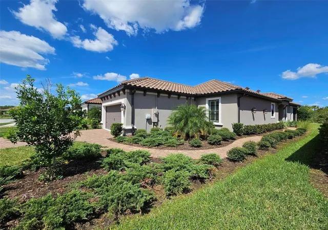 2nd image of 3270 Francoa Dr, Odessa, FL 33556 | MLS# W7886389