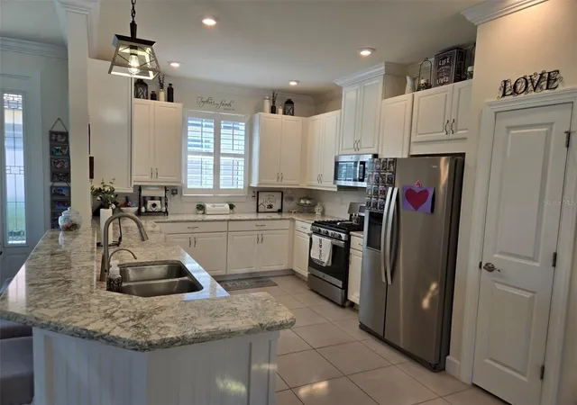 5th image of 3270 Francoa Dr, Odessa, FL 33556 | MLS# W7886389