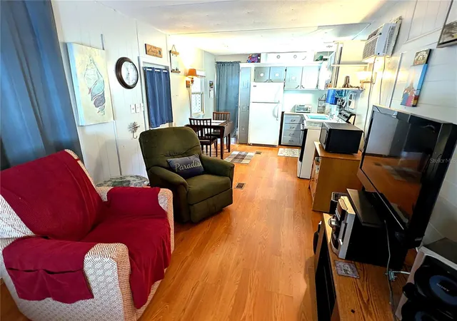 Photo 3 of Manufactured home for sale at 7803 46th Avenue N #49, Saint Petersburg, FL 33709 | MLS# TB8515517 | Listing updated on 2026-10-15