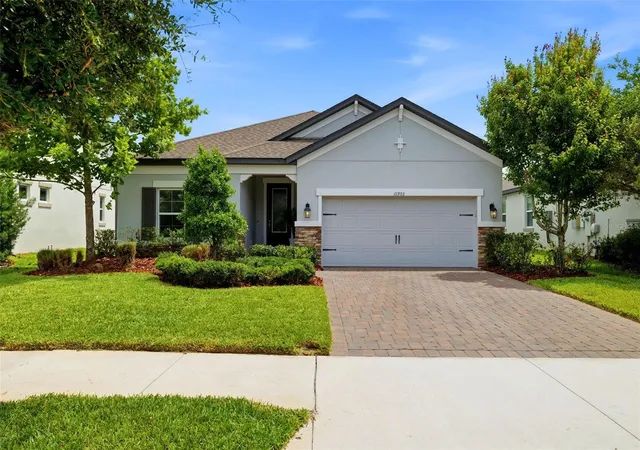 3rd image of 11903 Ranchers Gap Dr, Odessa, FL 33556 | MLS# W7886390