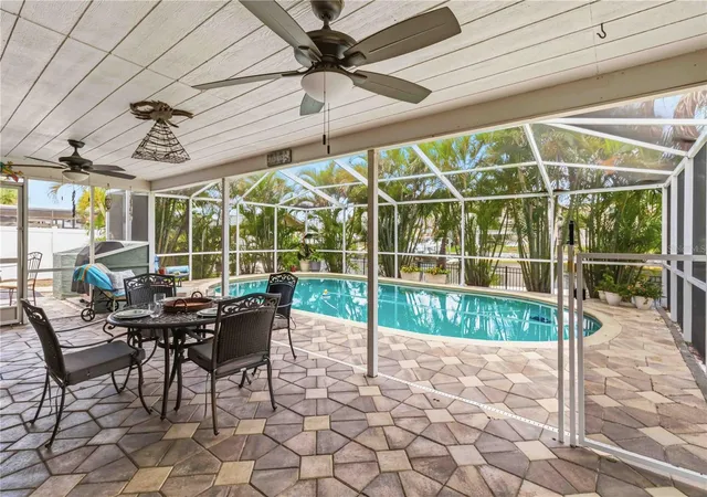 Photo 3 of Single family home for sale at 1004 Spindle Palm Way, Apollo Beach, FL 33572 | MLS# A4695923 | Listing updated on 2026-10-09