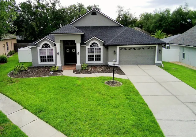Homes for sale in Tampa, FL | 18507 Country Crest Pl, Tampa, FL 33647 | MLS# TB8515557