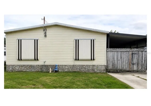 Manufactured home for sale at 2580 Chatham Way NE, PALM BAY, FL 32905 | MLS# S5151242
